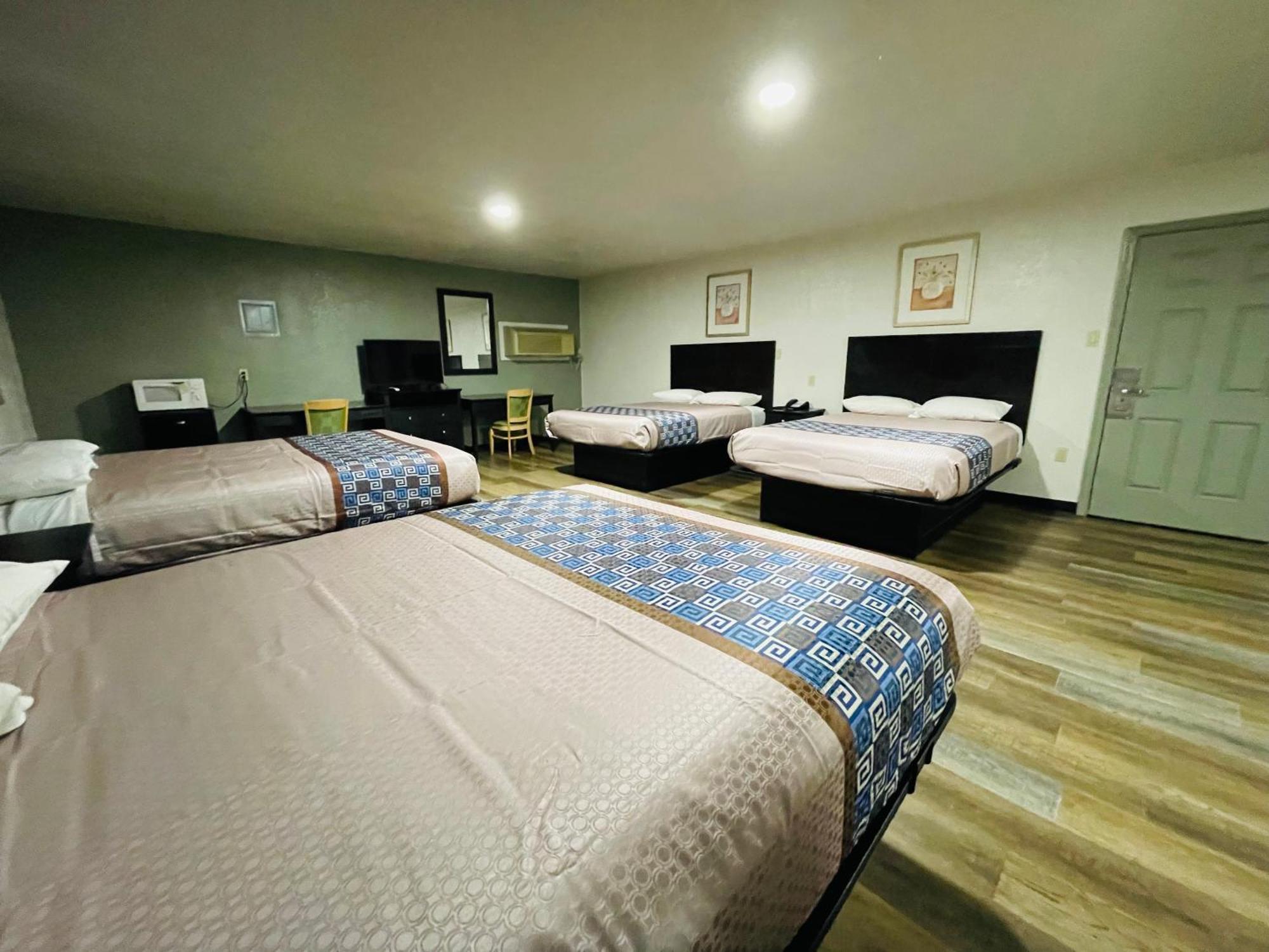 Budget Inn Ada Esterno foto